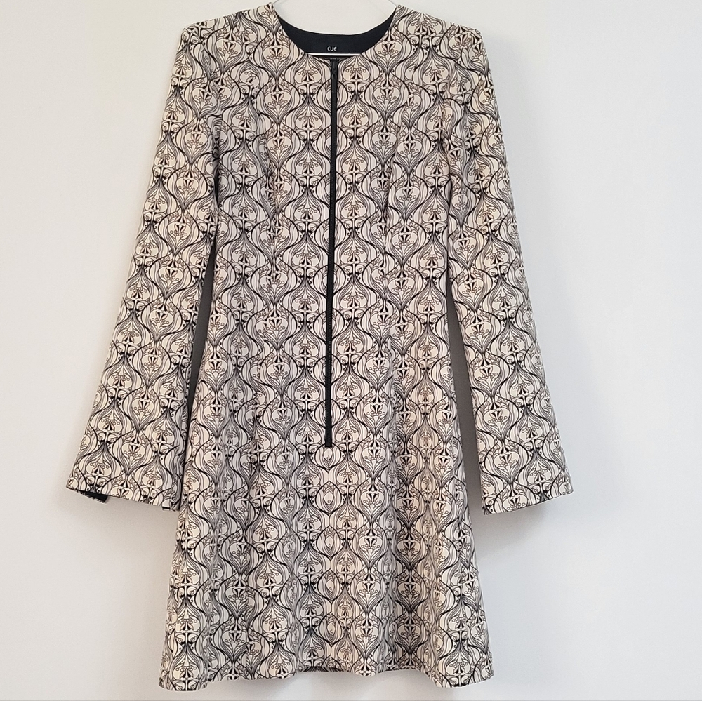 Cue Monochrome Geometric Long Sleeve Mini Dress